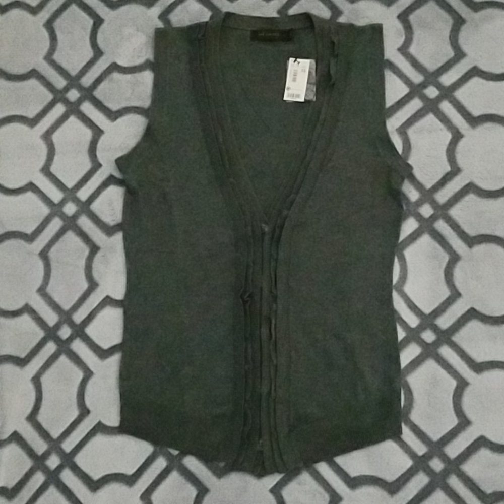The Limited Gray Sweater Vest XS NWT